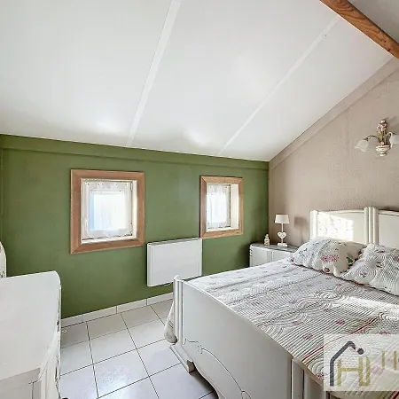 La Belle Vue Du - 3 Ch Holiday home